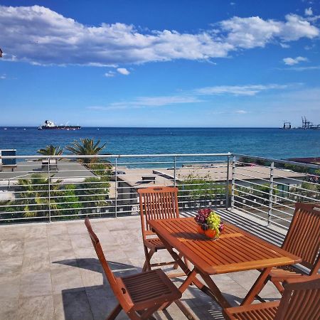 Appartamento Deluxe Con Terrazza Sul Mare Savona Zewnętrze zdjęcie