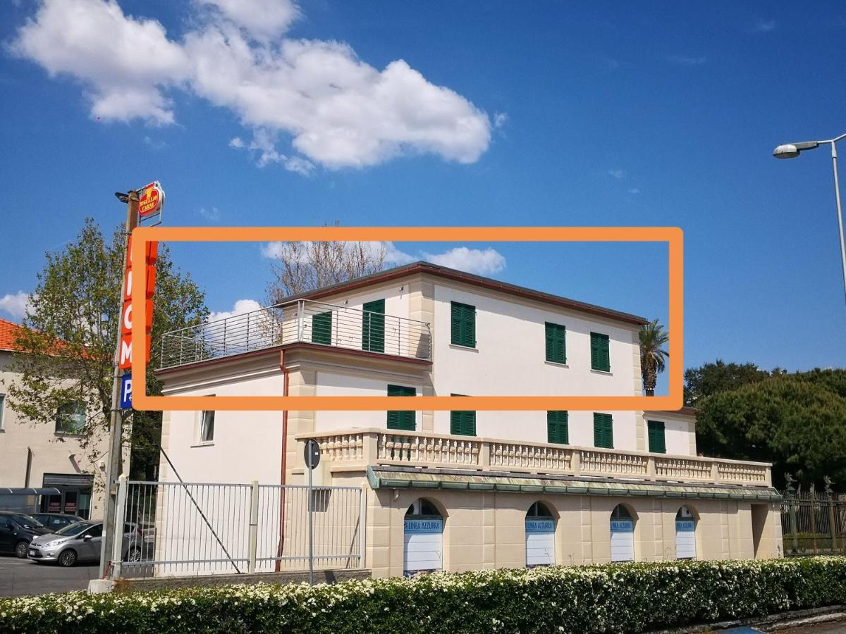 Appartamento Deluxe Con Terrazza Sul Mare Savona Zewnętrze zdjęcie